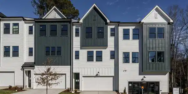 904 Waterside View Drive