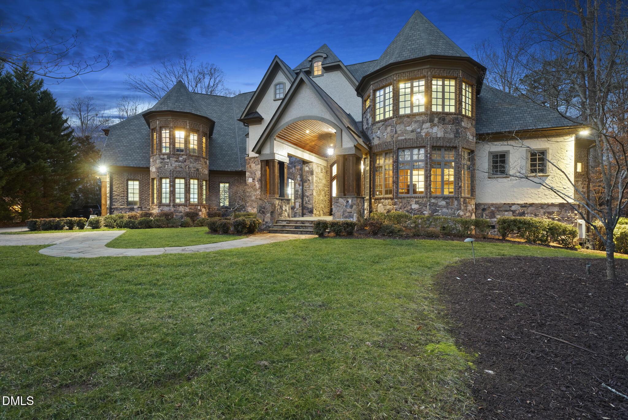 Image 2: Front Exterior