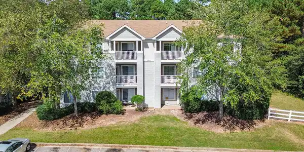 1411 Collegiate Circle