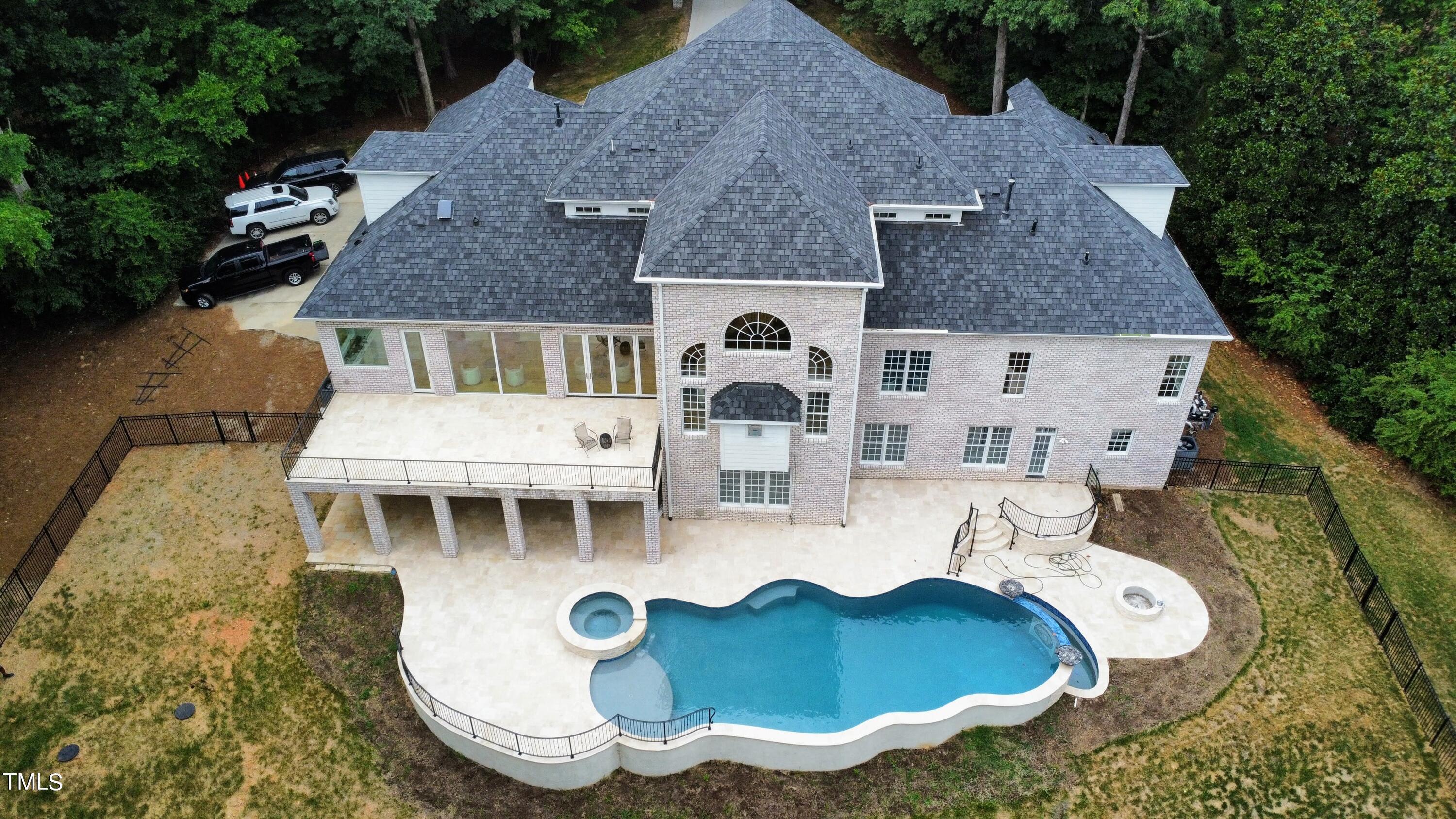 Image 3: dji_fly_20240627_160916_108_171951896542