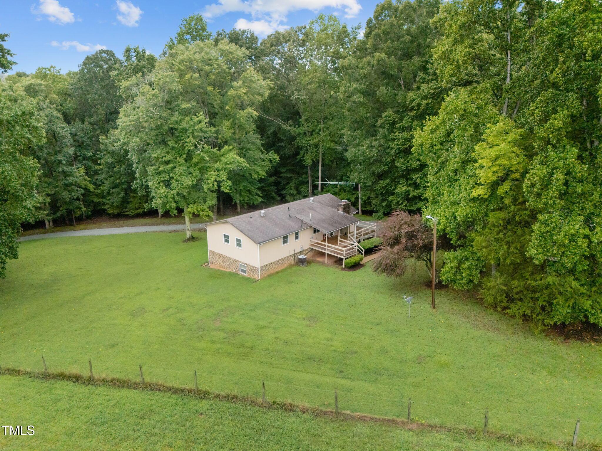 Image 3: 3-web-or-mls-DJI_20250813140932_0004_D