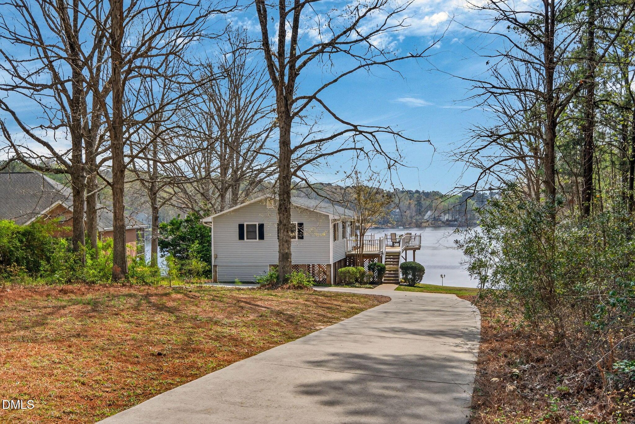 Image 3: 1-web-or-mls-104 Pontiac Cove-60