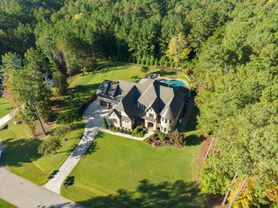 2112 Blue Haven Court