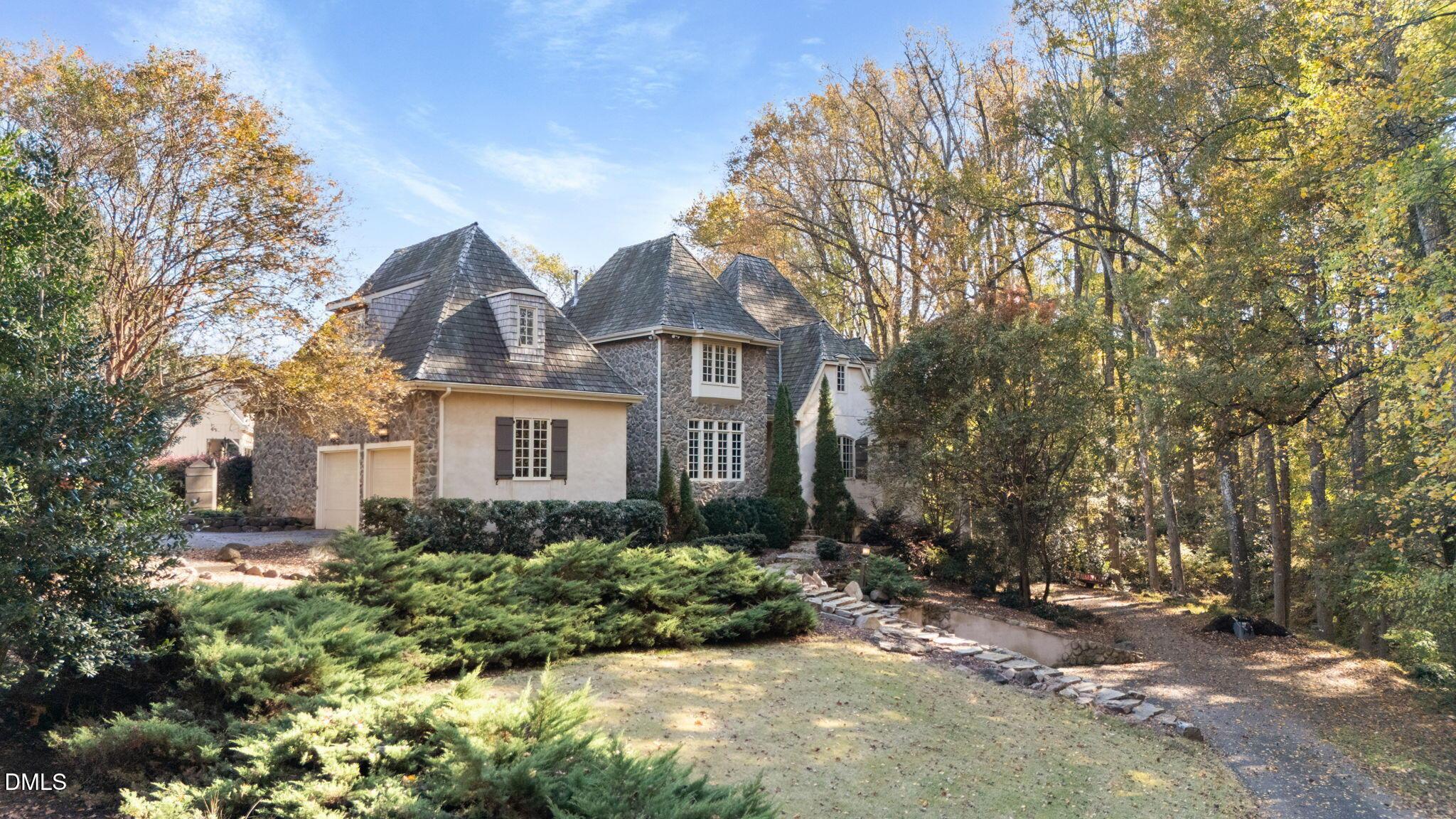 Image 2: 2-web-or-mls-DJI_20251105135355_0408_D