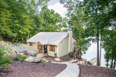 444 Smokehouse Lane