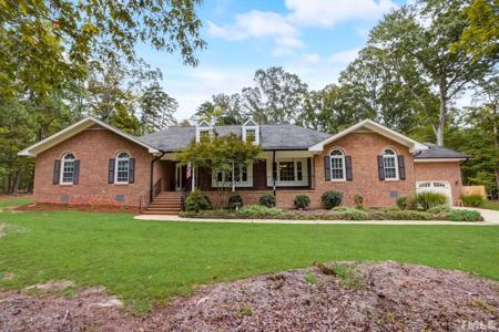 6128 Weobley Lane