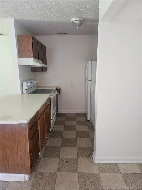 Image 3: Photo 3