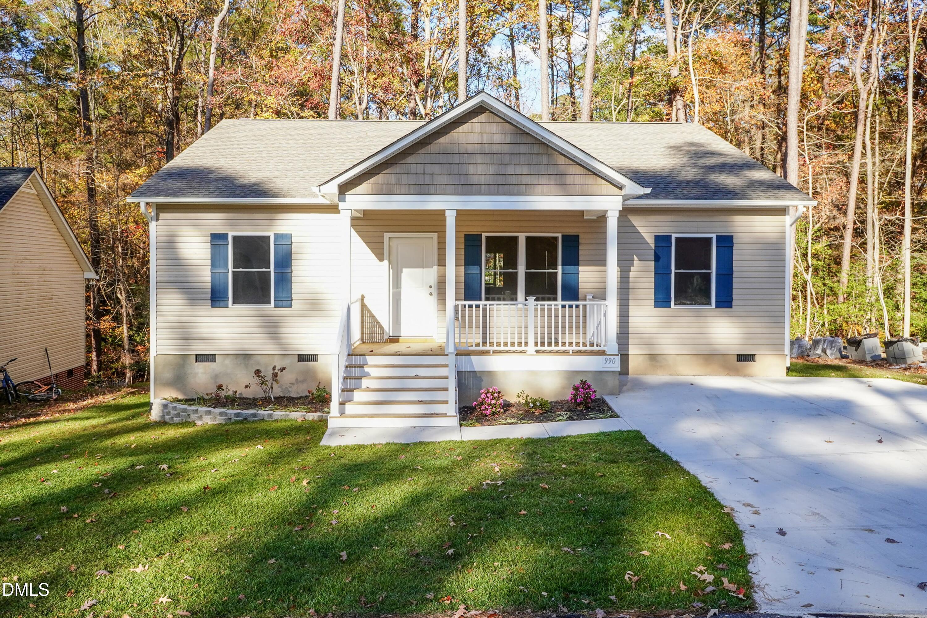 Image 2: Front 02 (11)