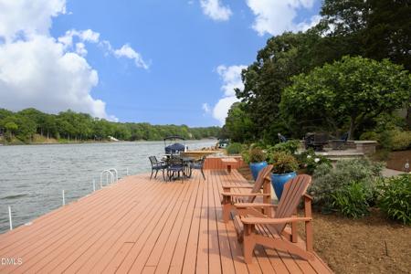 146 Lochwood West Drive