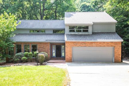1604 Reston Court