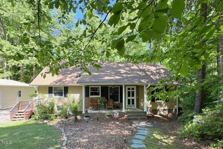 96 Holly Circle