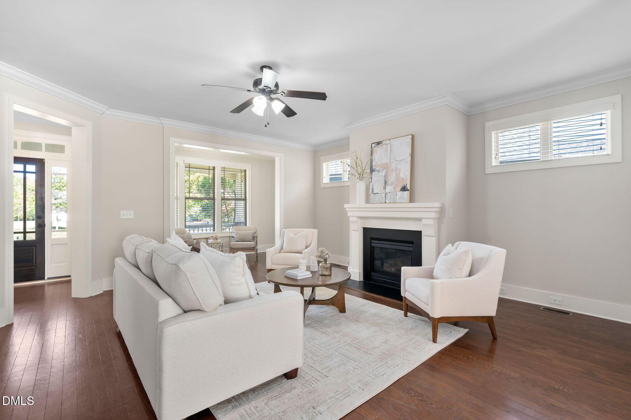 Image 3: large-019a16ec-0e45-7189-aa31-4c8fcb7595