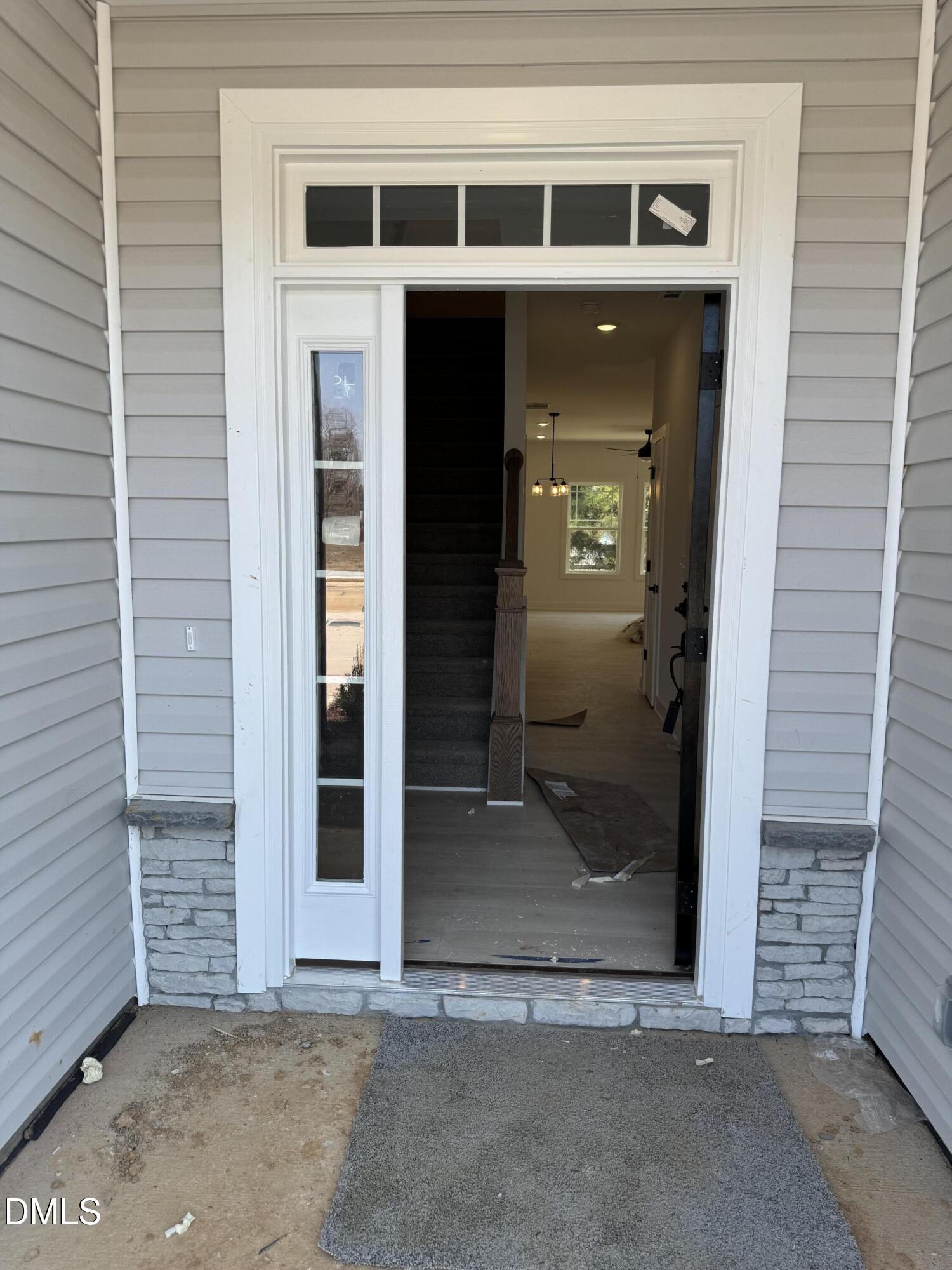 Image 2: entry way