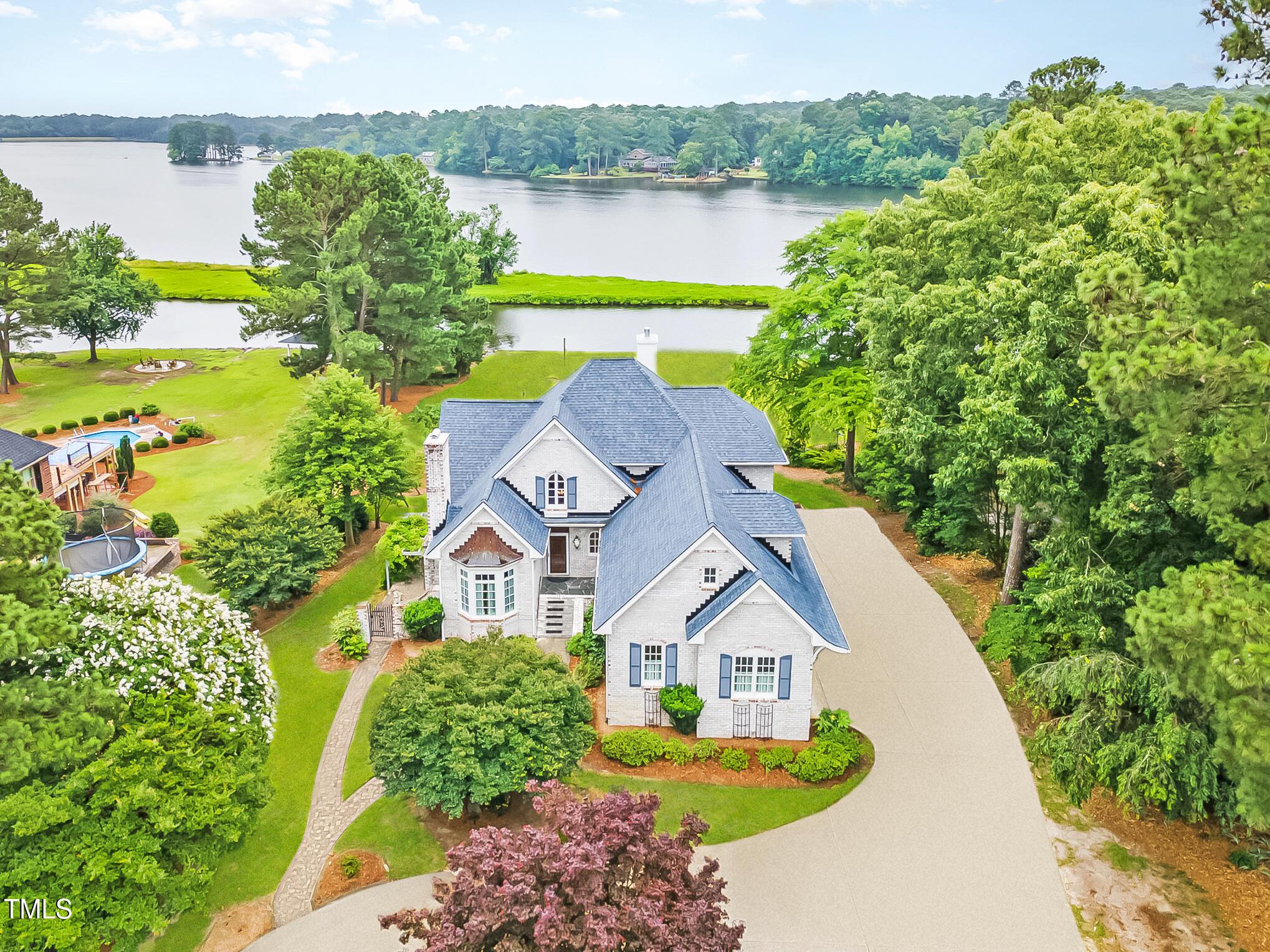 Image 2: 002_dji_0001-edit_663 Image 2: 002_dji_0001-edit_663