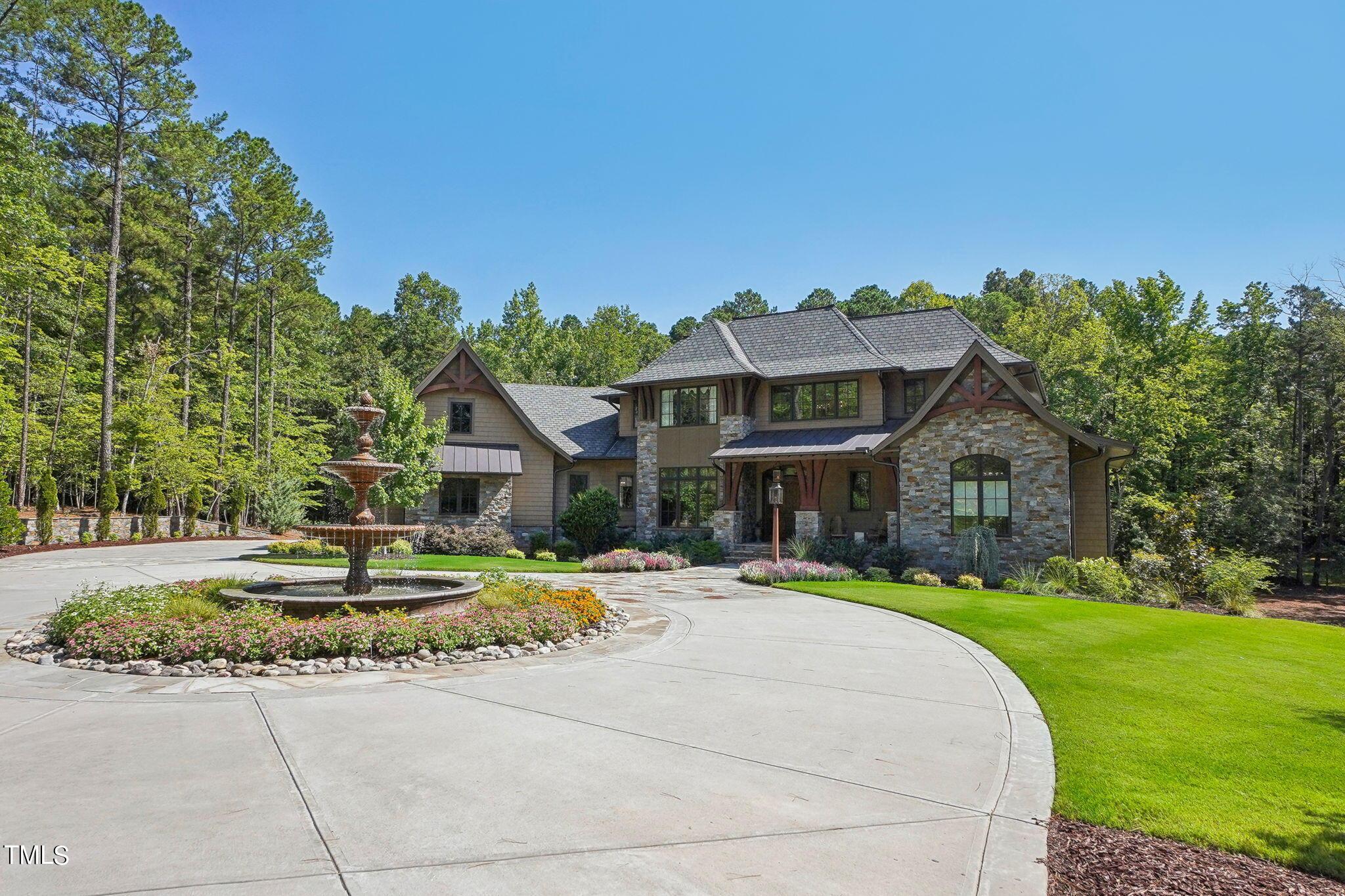 Image 4: Alpine Creek Dr-002