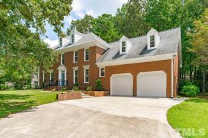 102 Lochfield Drive