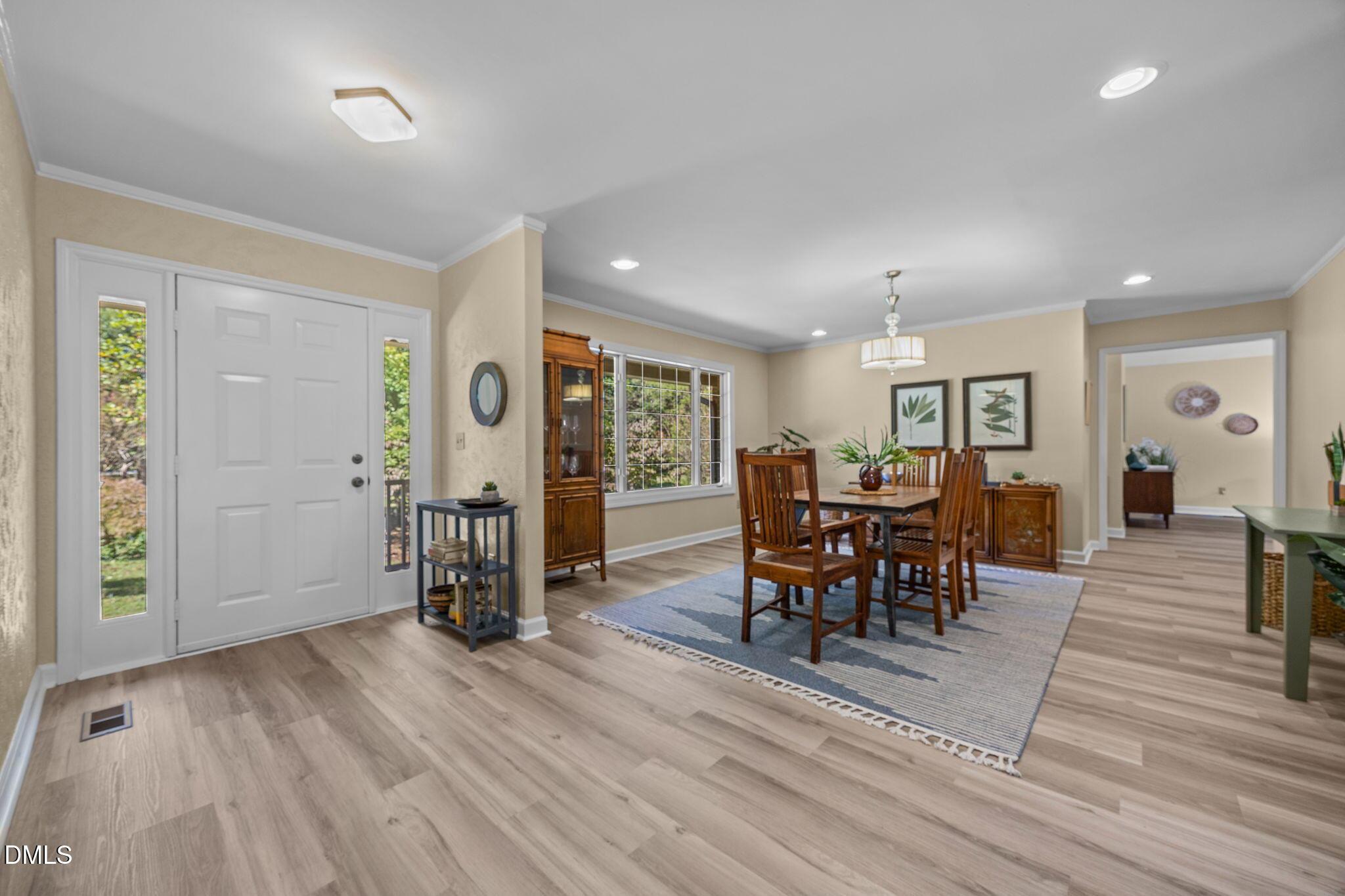 Image 3: 003-22-web-or-mls-IMG_2178