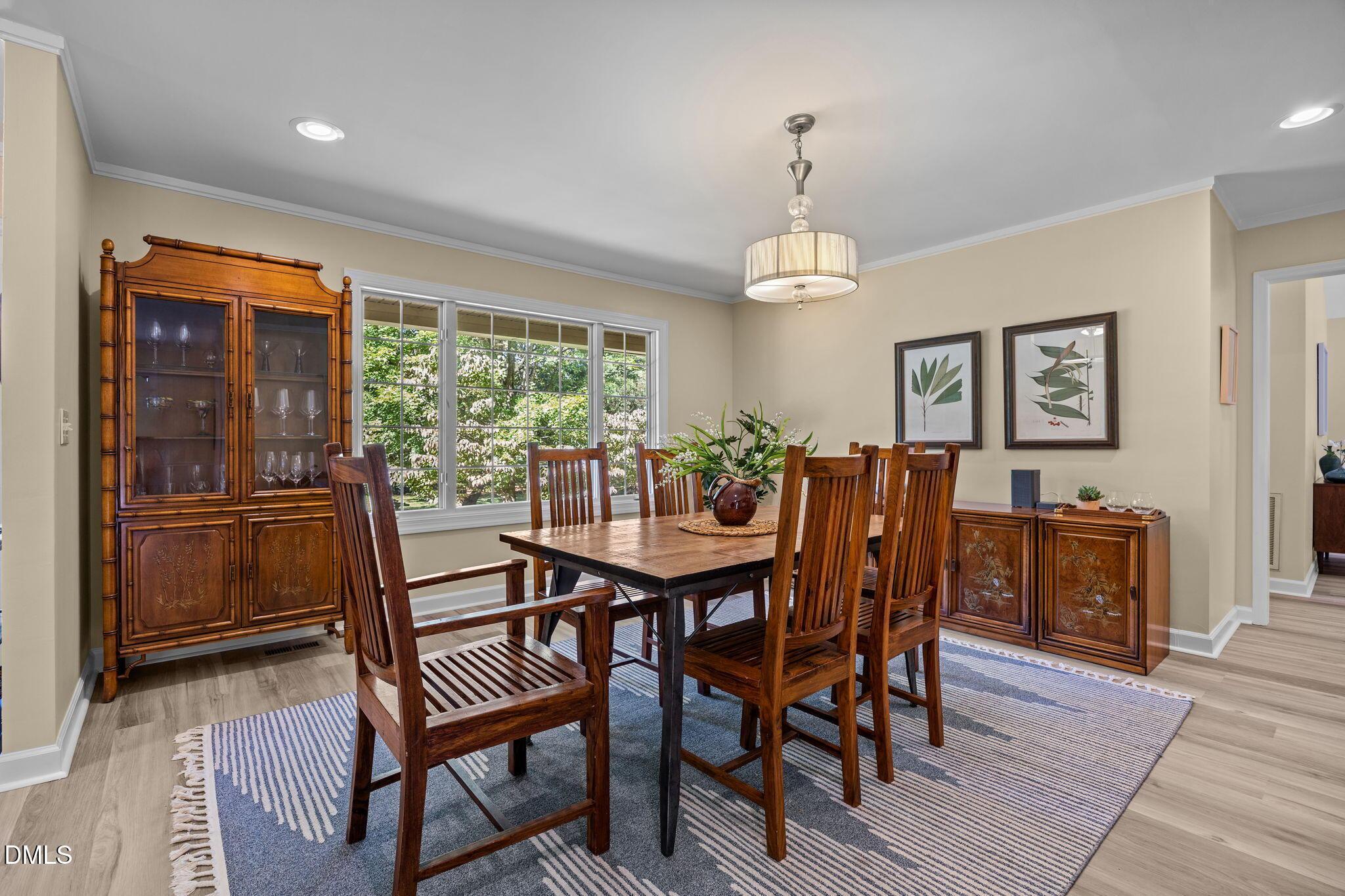 Image 4: 004-24-web-or-mls-IMG_2187