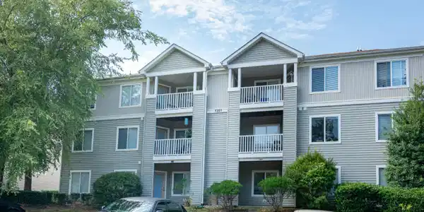 1351 Crab Orchard Drive