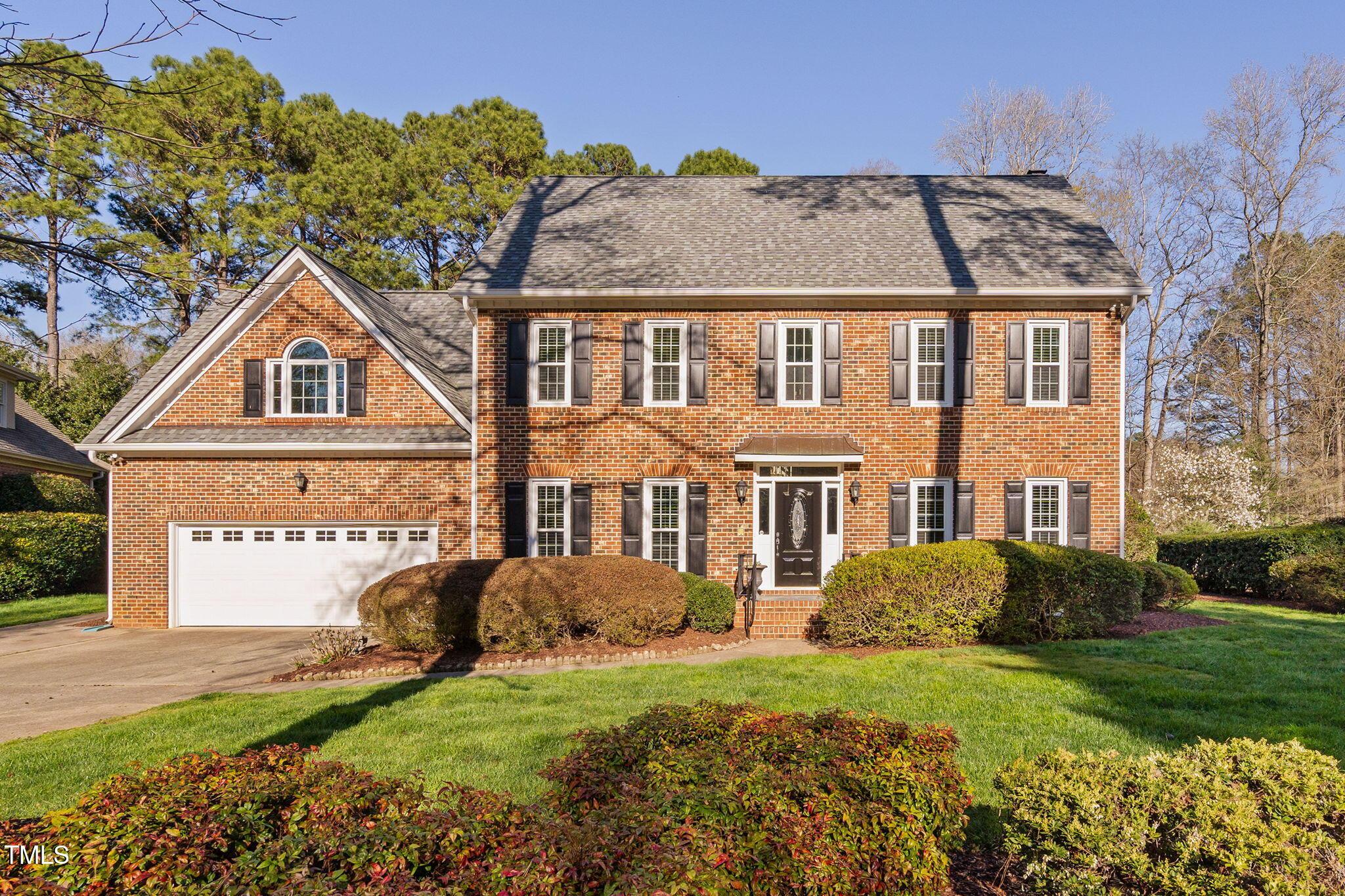Image 1: 3-web-or-mls-102-ivywood-ln