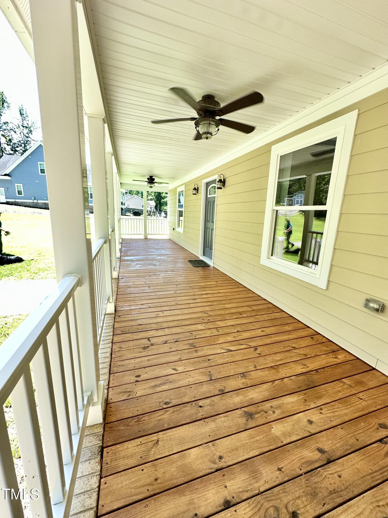 Image 3: Front porch