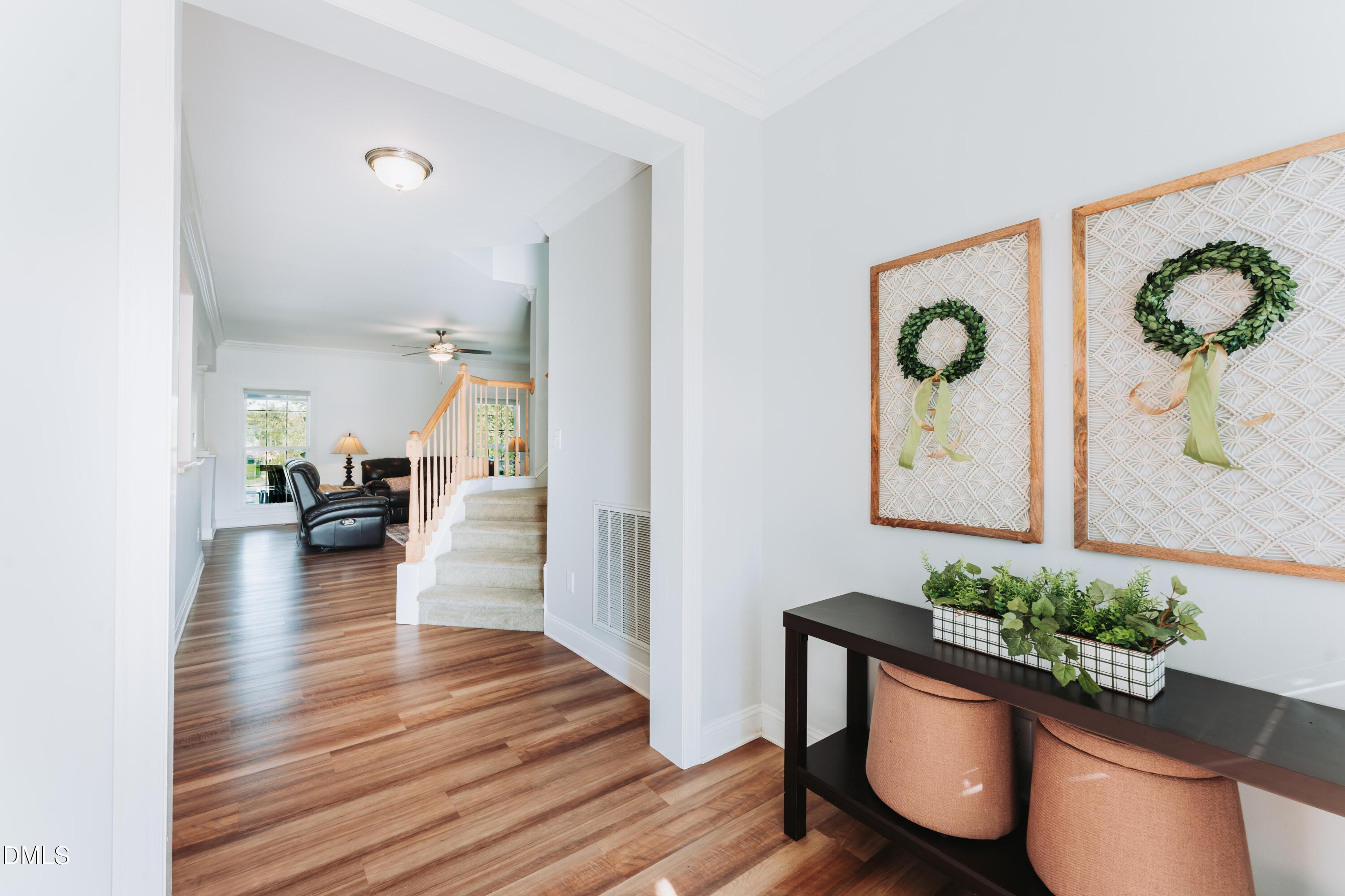Image 4: 45 Swink - Interiors-3