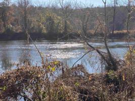 375 and 425 Riverwalk Trail