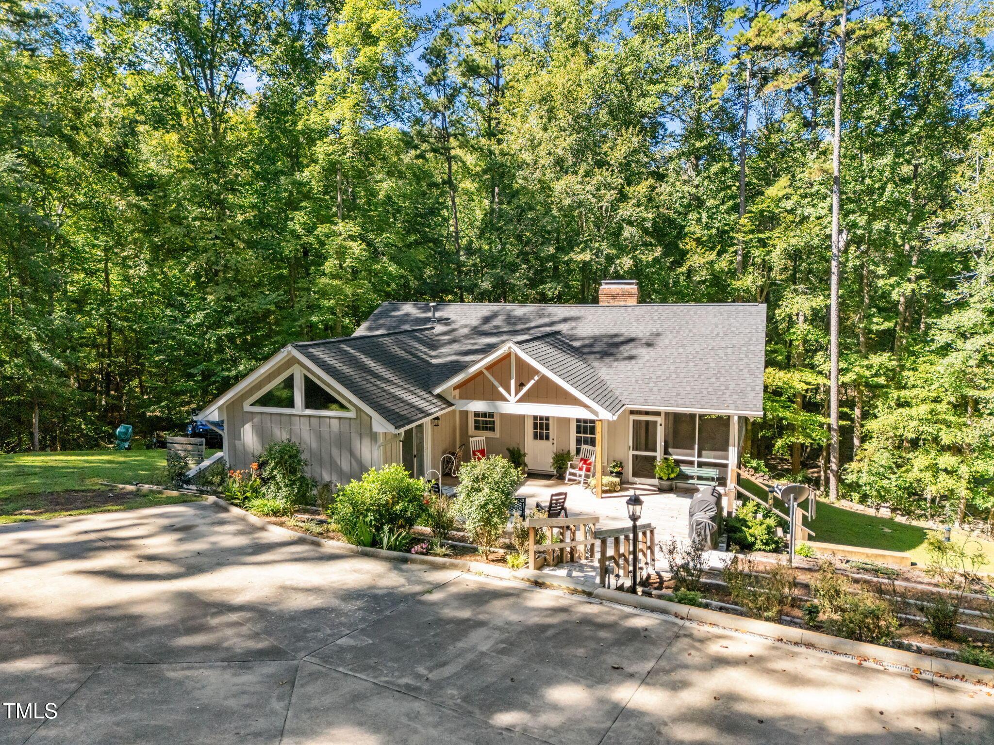 Image 4: 2-web-or-mls-DJI_20250827104154_0003_D