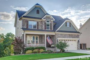 925 Queensdale Drive