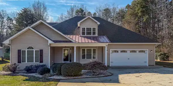 84 Macbeth Lane