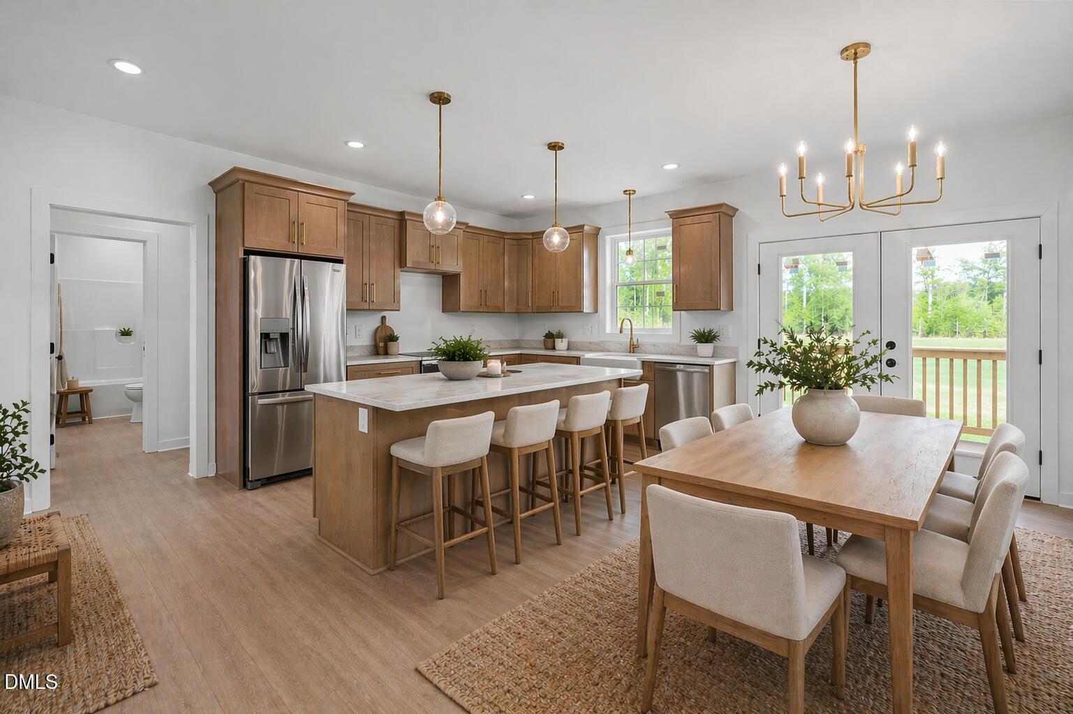 Image 2: Kitchen