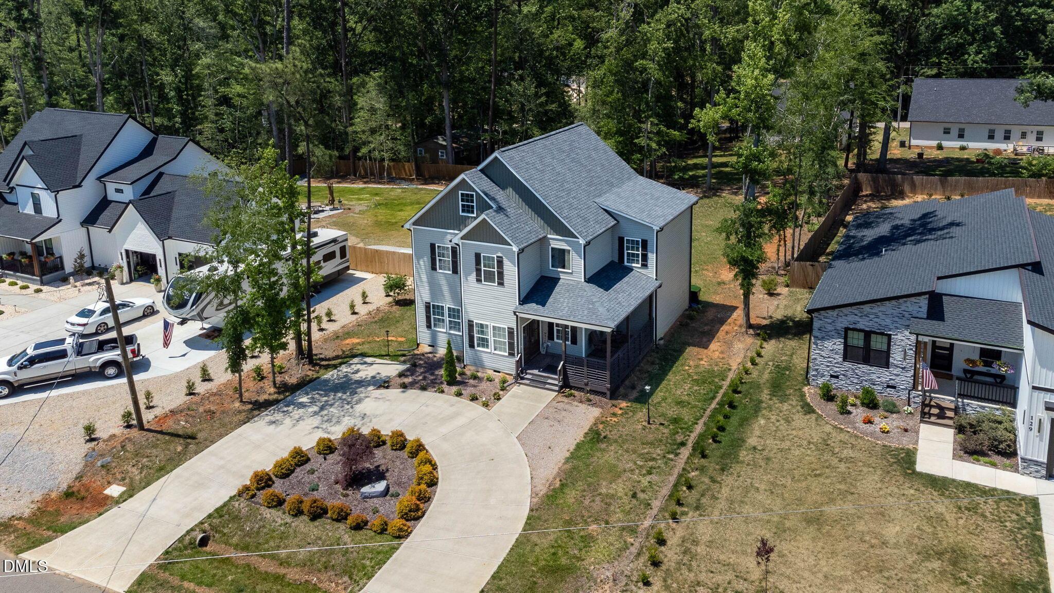 Image 4: 4-web-or-mls-DJI_0590-HDR