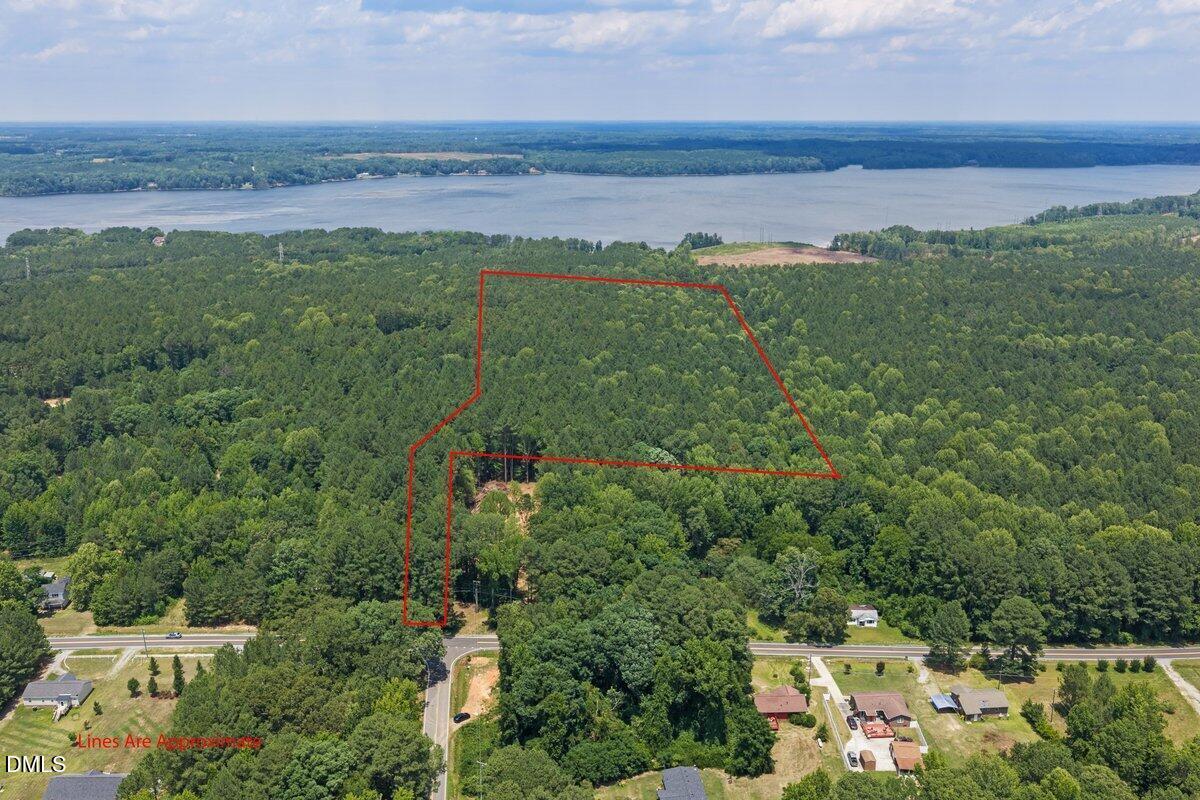 Image 1: DJI_20260622133225_0100_D with lines