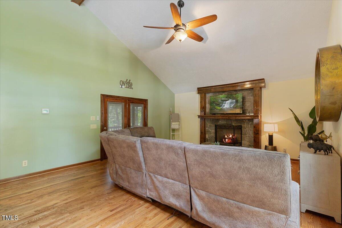 Image 3: 06-6160 Virgilina Rd
