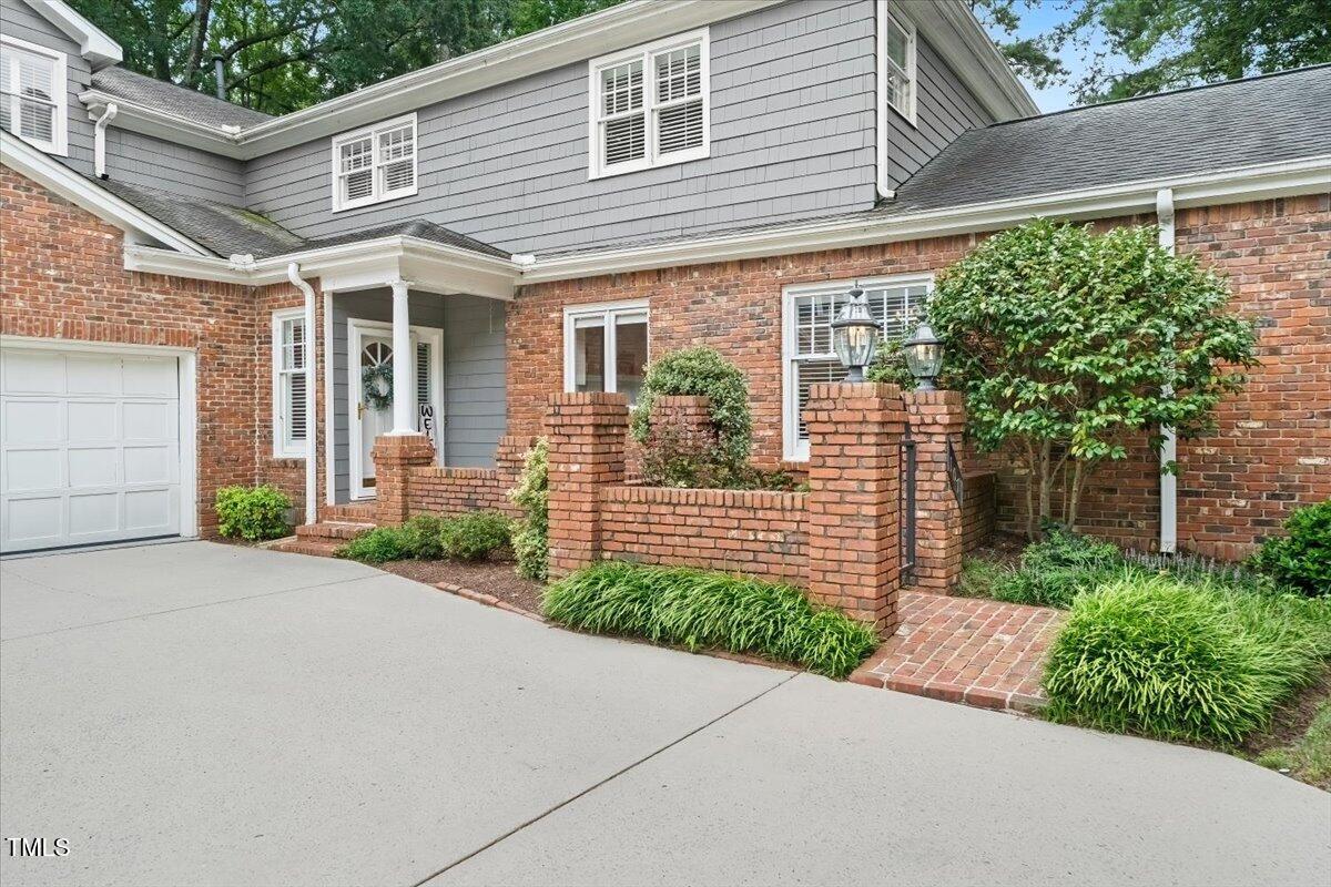 Image 3: Exterior Front 1 Image 3: Exterior Front 1