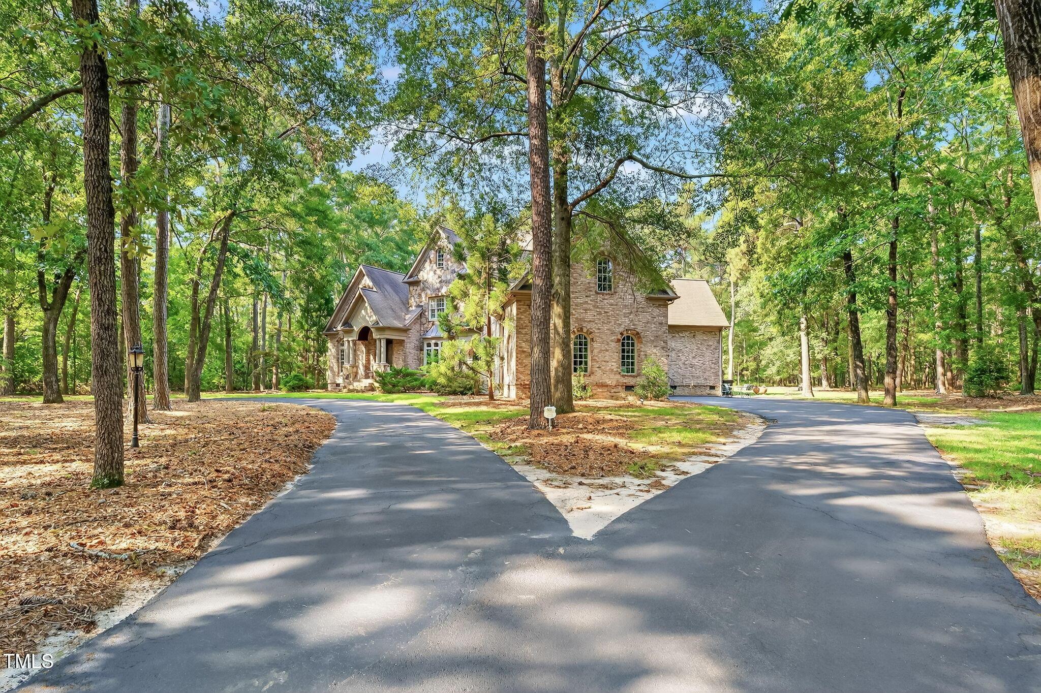 Image 4: 4-web-or-mls-_DSC3475 Image 4: 4-web-or-mls-_DSC3475