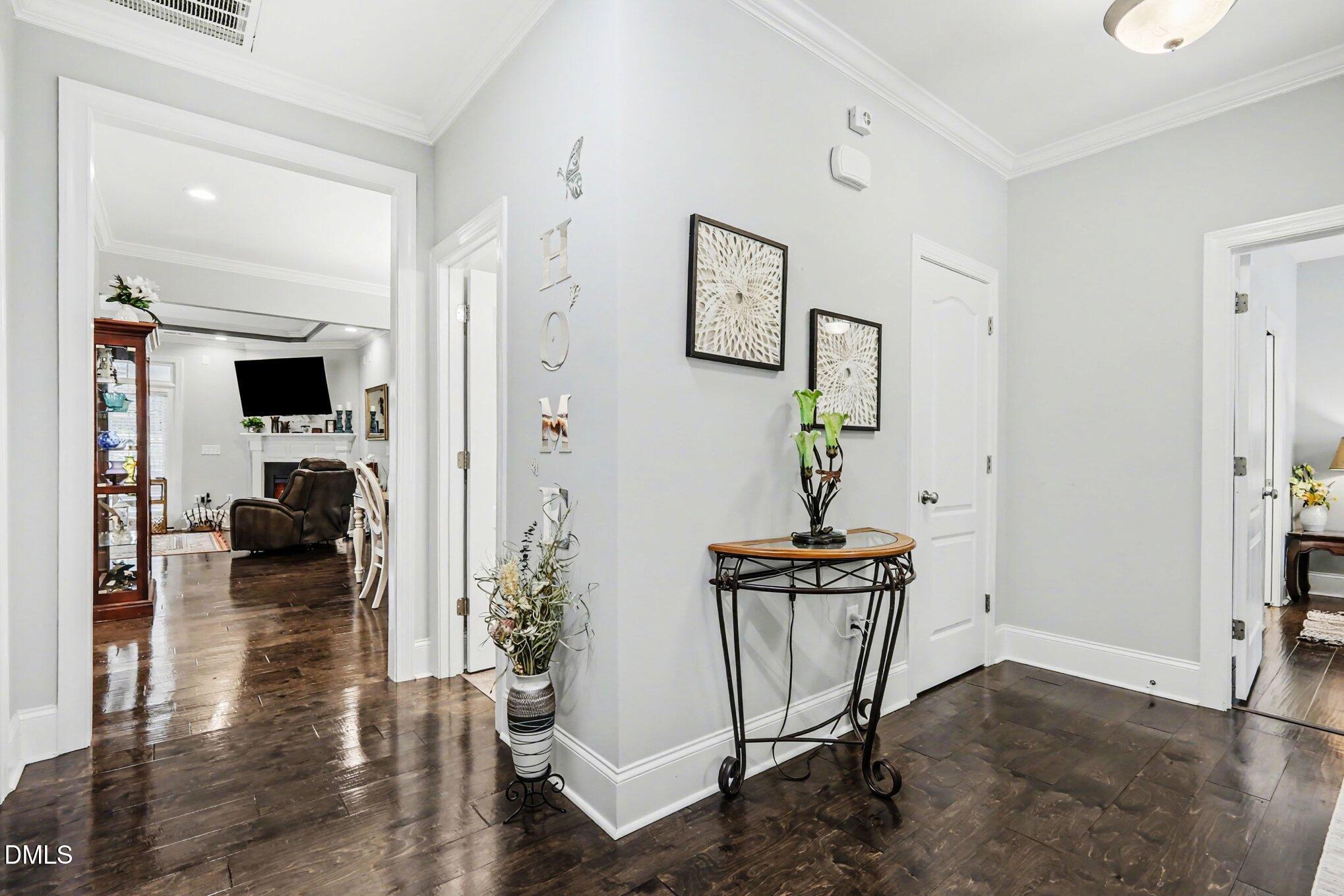 Image 4: 004_file_5825