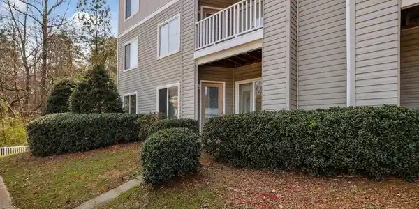 1420 Collegiate Circle