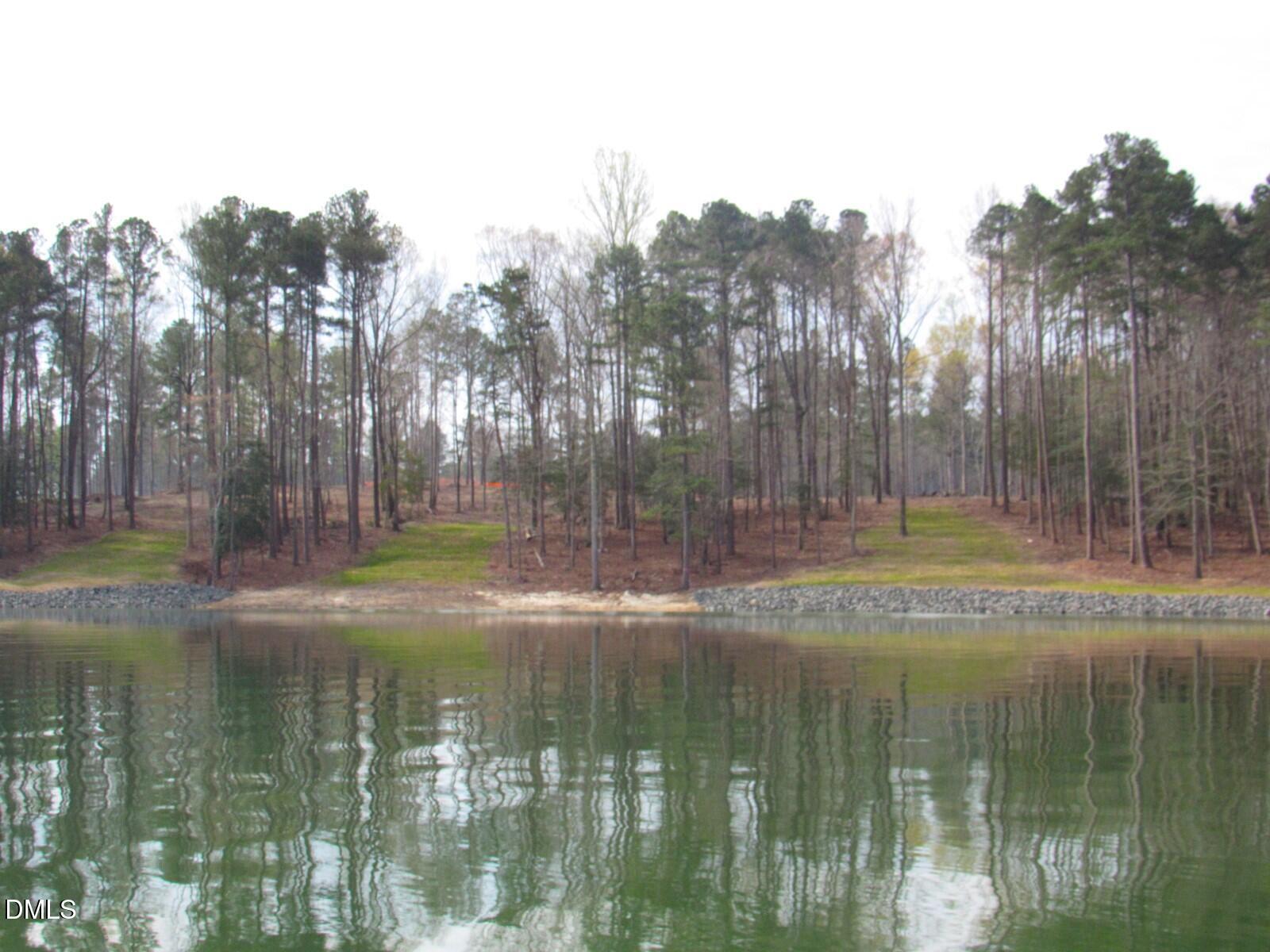 Image 3: Water views (1)