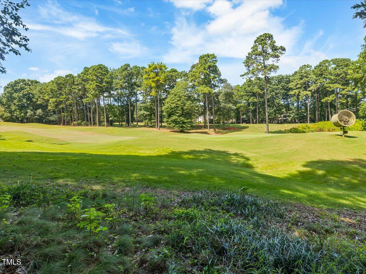 Image 3: 081-On Hole 5 - Devils Ridge