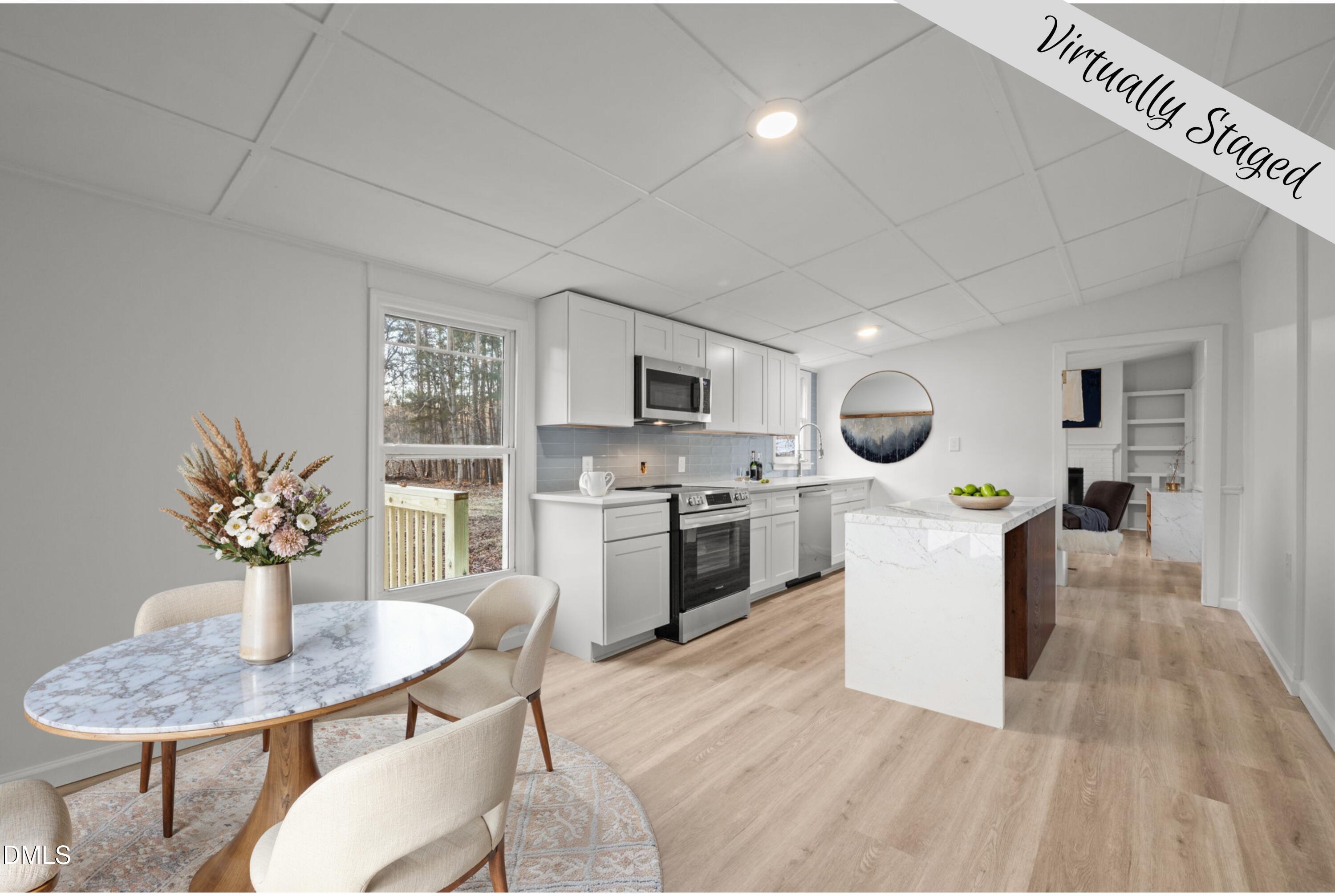 Image 3: Virtually Staged (2)