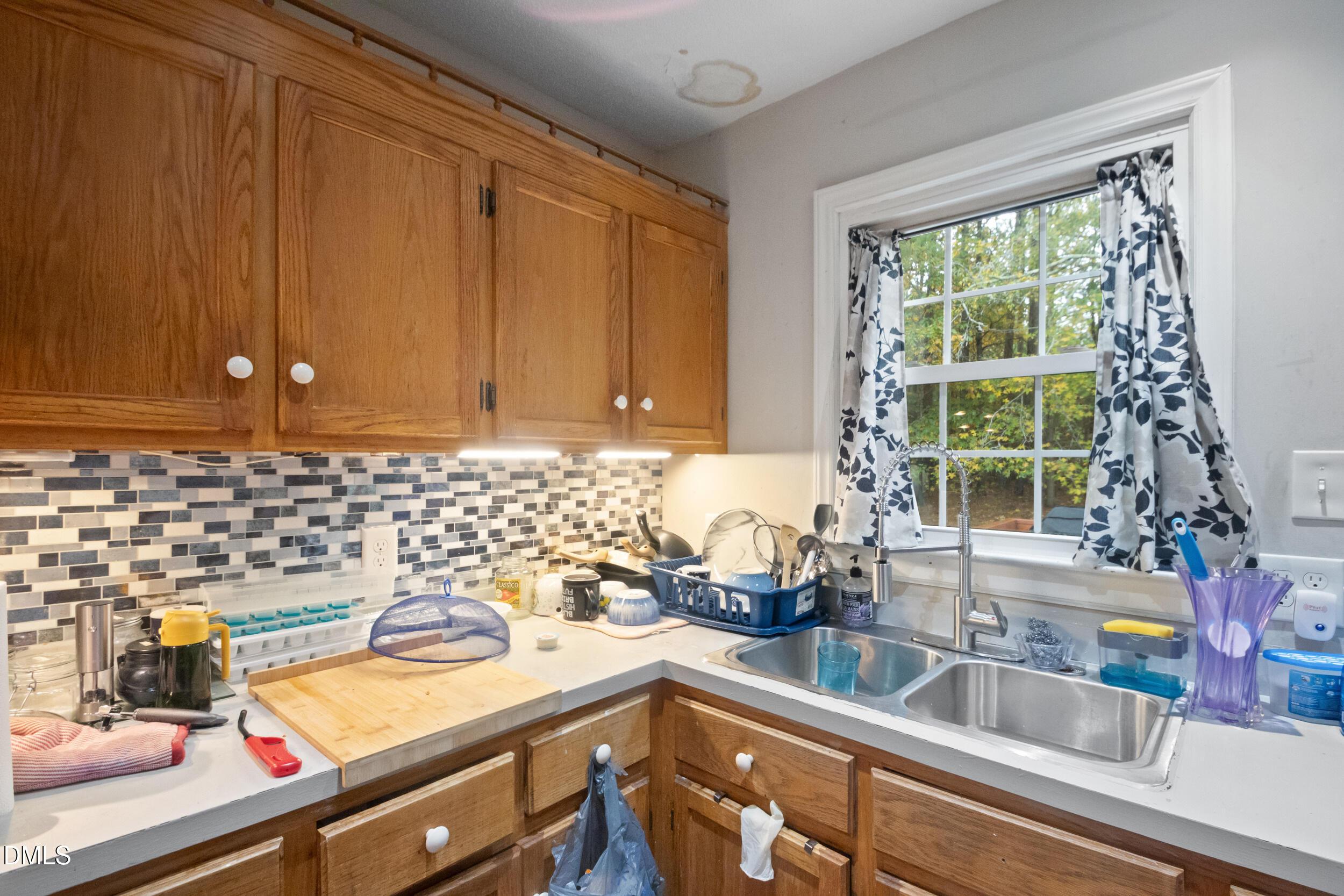 Image 4: 19_img_8688