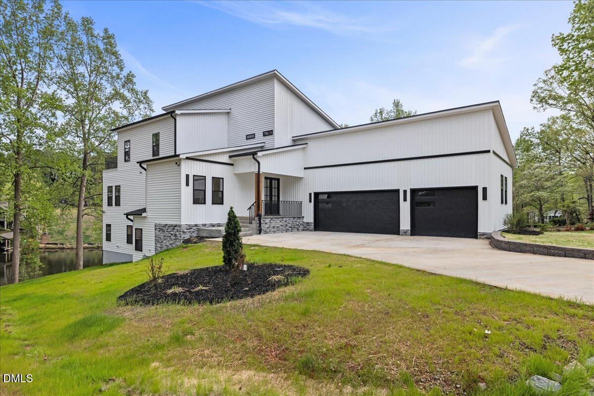 Image 2: 02-543 Sagamore Dr