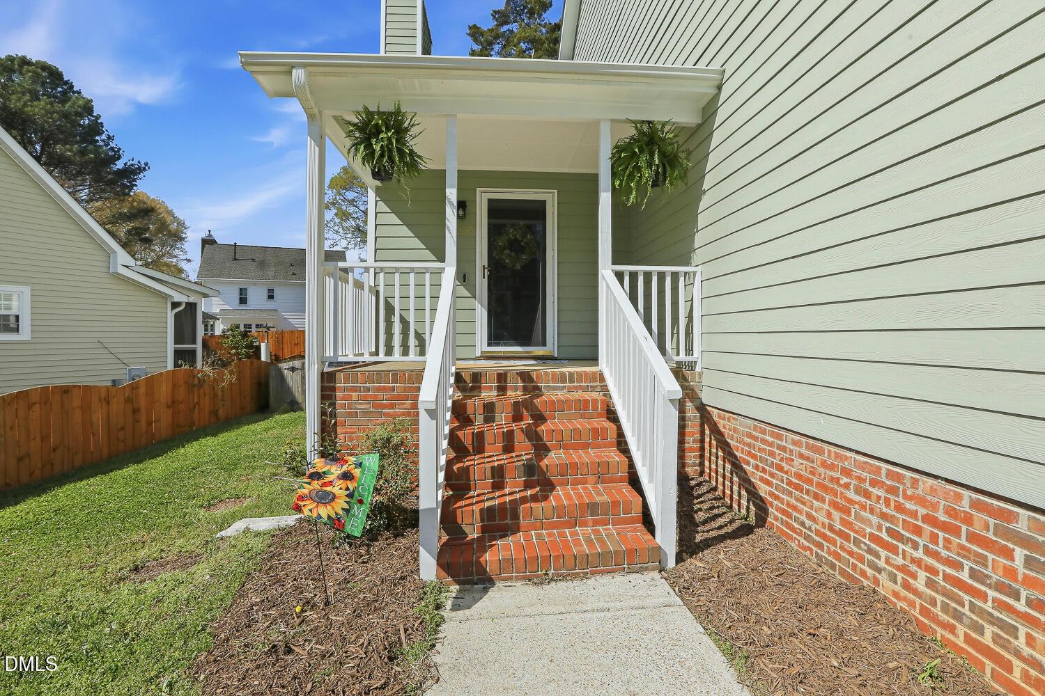 Image 3: 1220 Stoneferry Ln Raleigh NC-large-003-