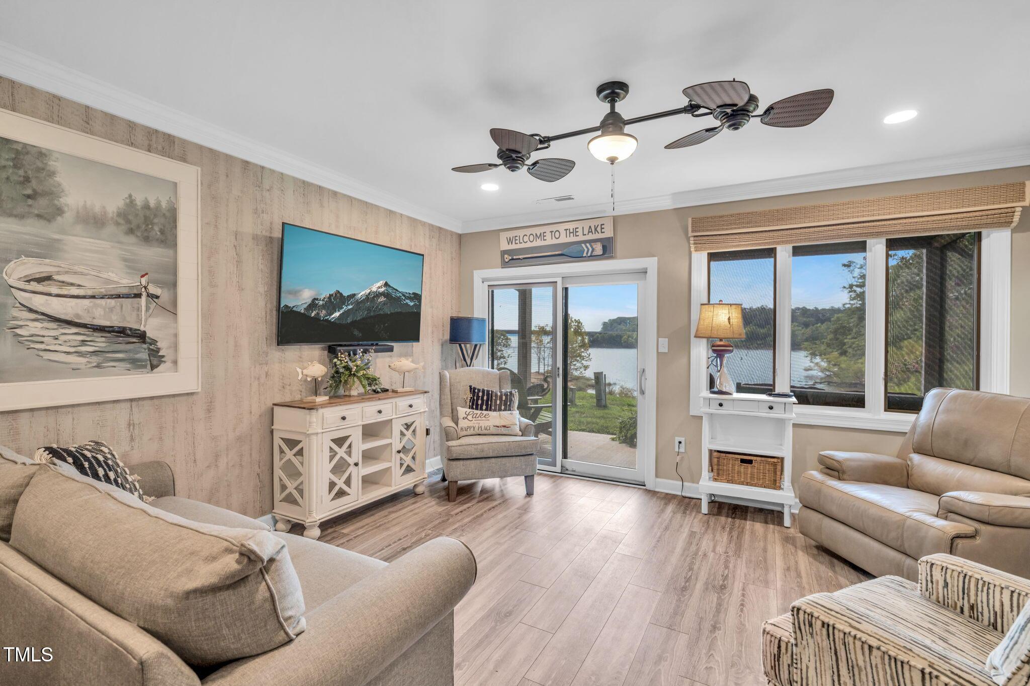 Image 3: 17-web-or-mls-untitled-25