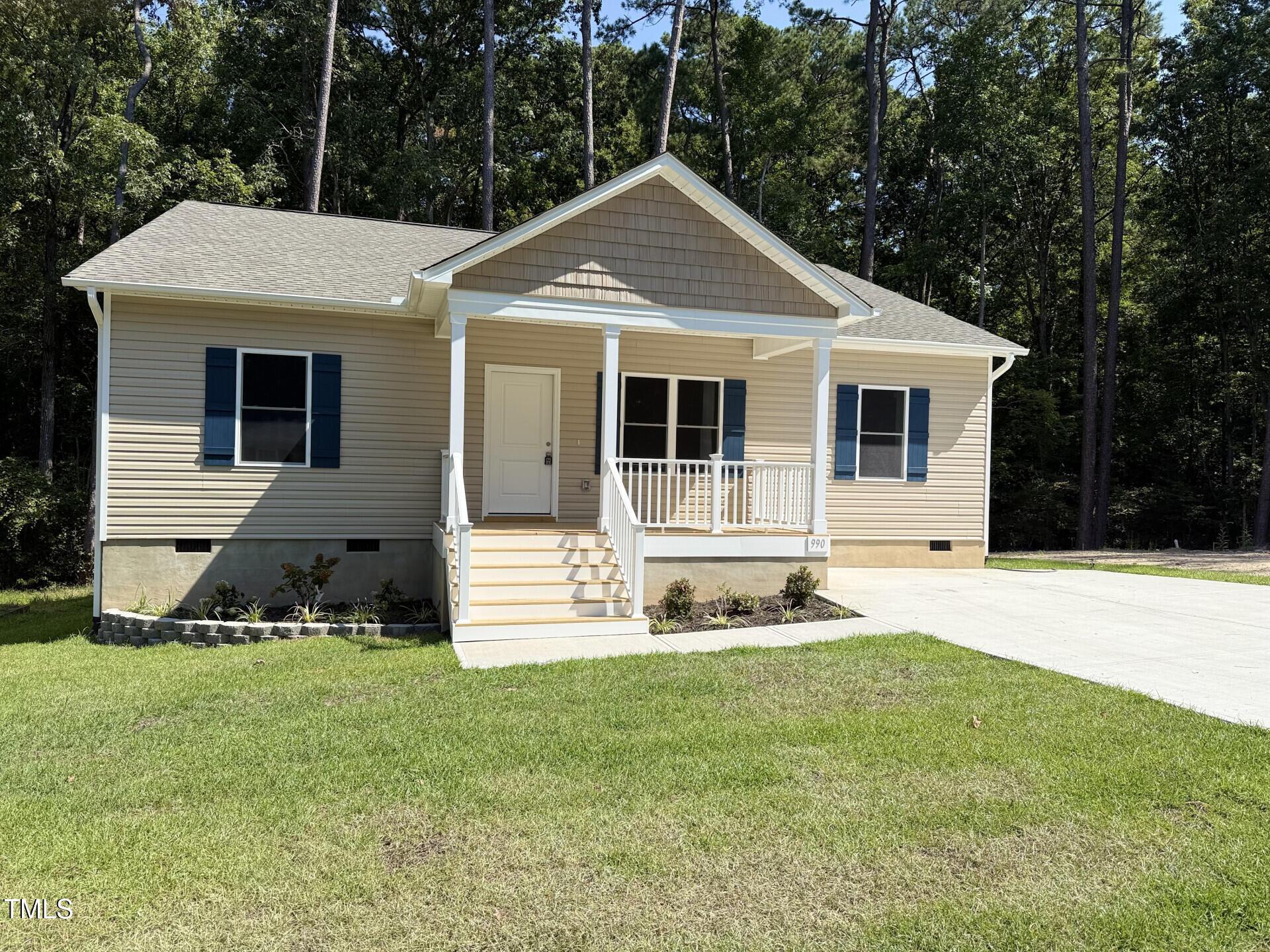 Image 1: 990WhistlingWind_59892_1