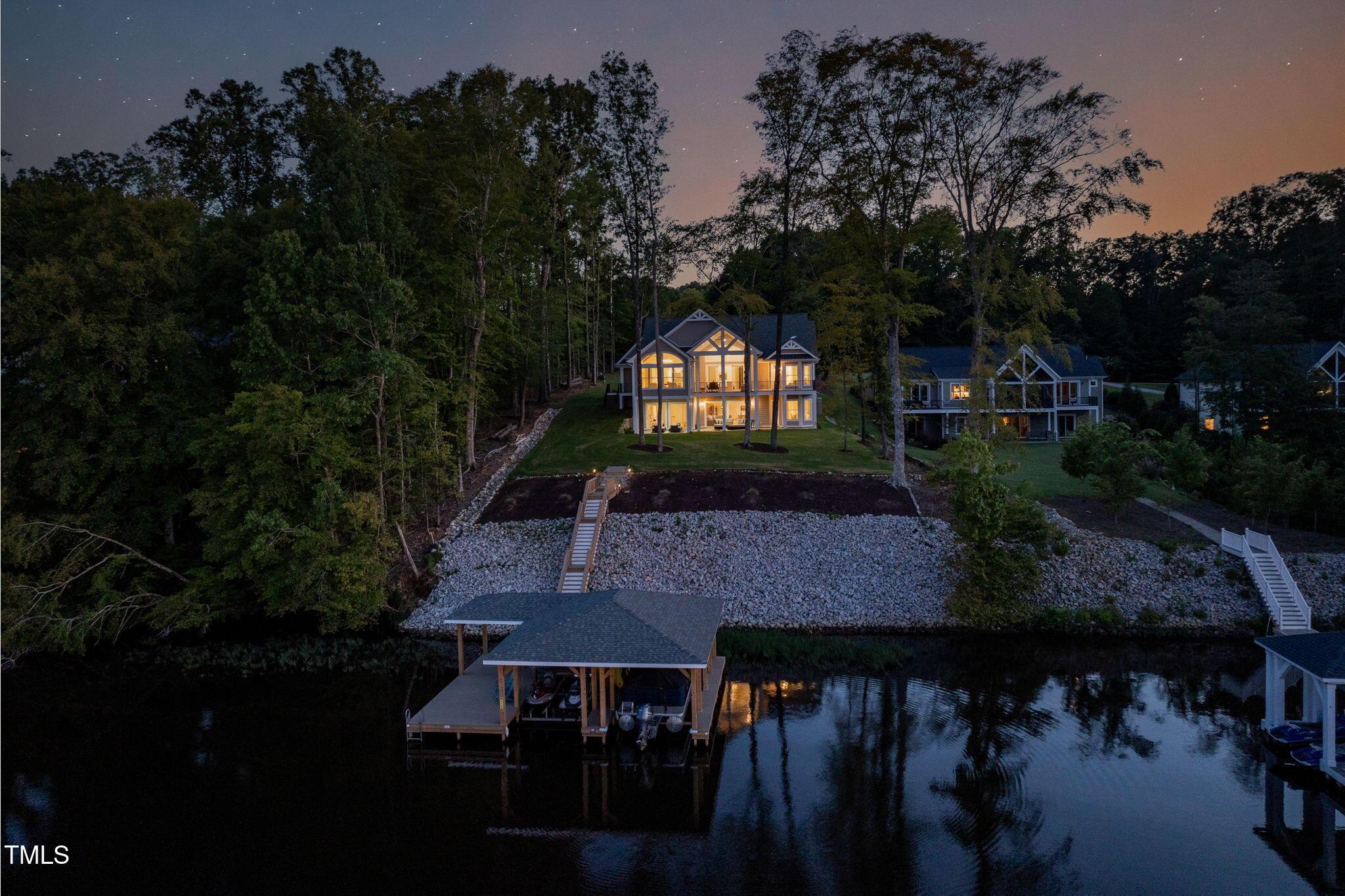 Image 2: 71-web-or-mls-130-Mountain-Rock-71