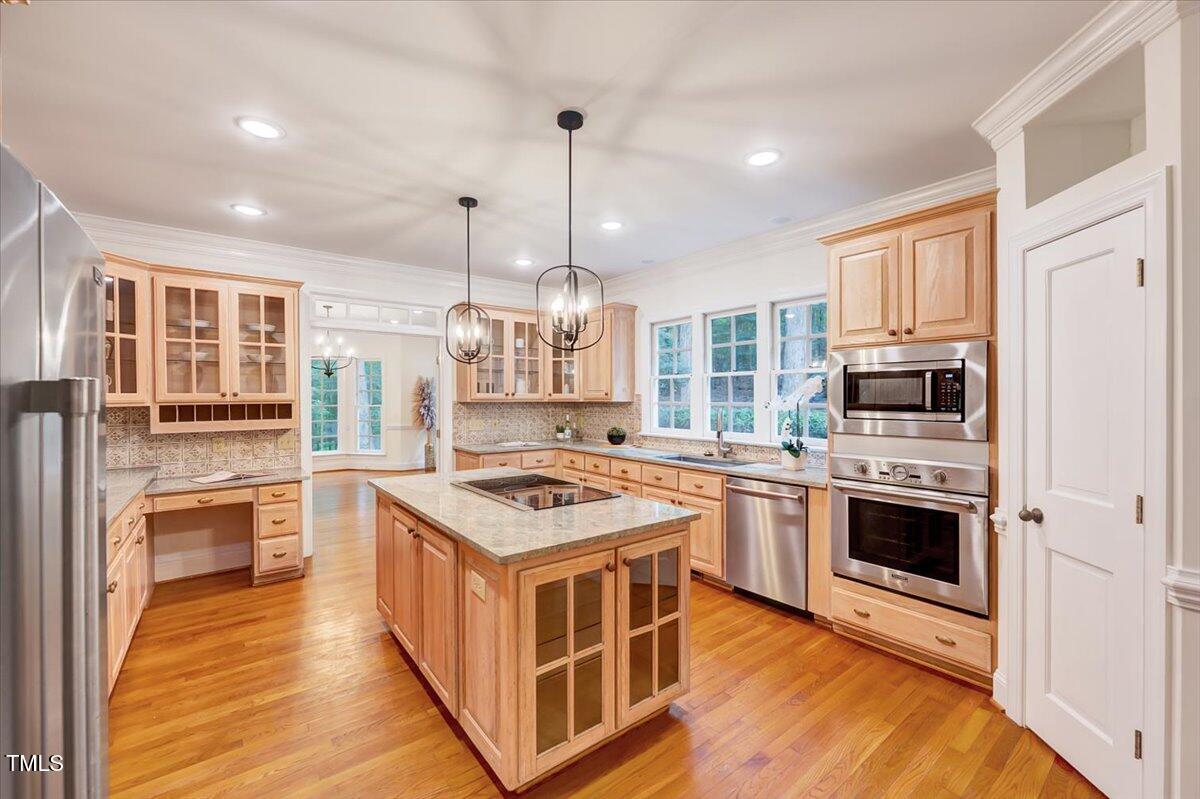 Image 3: 13-4805 Leithcroft Pl-12