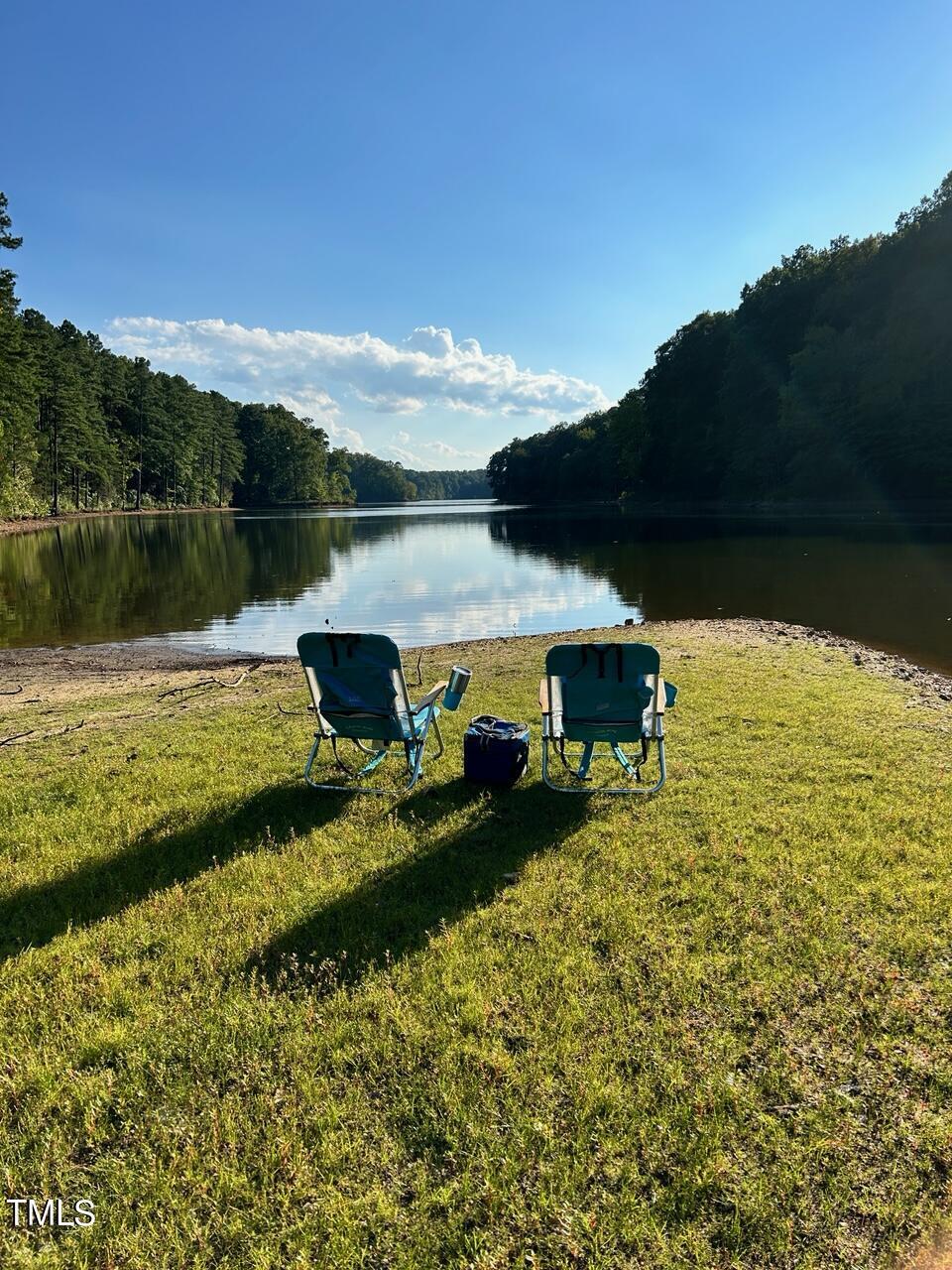 Image 2: Lake Photo