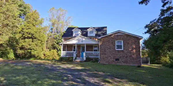 210 Grapevine Drive